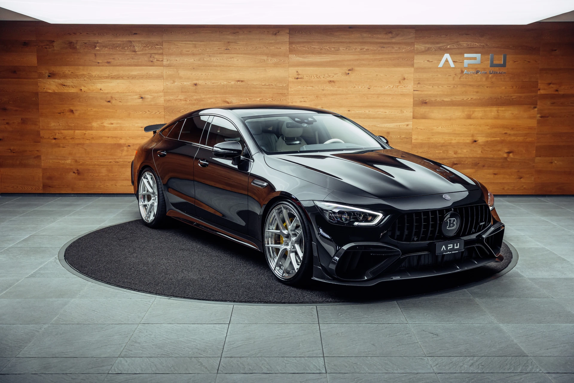 Mercedes_barbus_webp